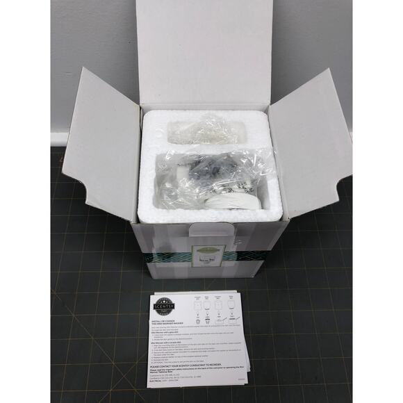 Scentsy Wildlife Mini Plugin Wax Warmer Frosted Glass Nightlight Deer Trees - Picture 2 of 10